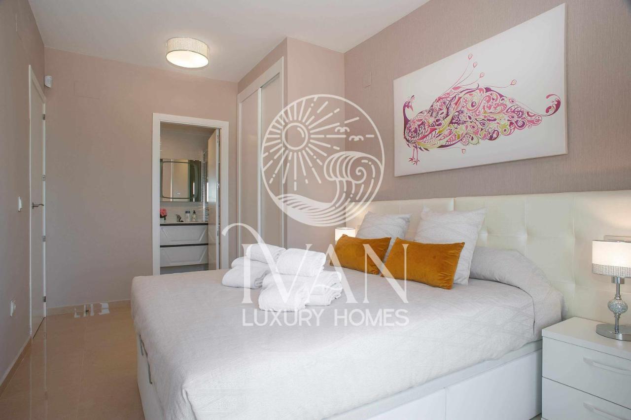 אורופסה דל מר Casa Yarina Ivan Luxury Homes 1ªpta Sur 1ªlinea מראה חיצוני תמונה
