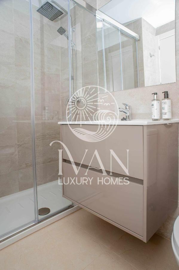 אורופסה דל מר Casa Yarina Ivan Luxury Homes 1ªpta Sur 1ªlinea מראה חיצוני תמונה