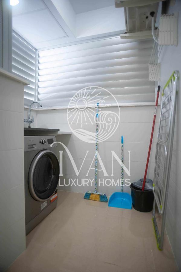 אורופסה דל מר Casa Yarina Ivan Luxury Homes 1ªpta Sur 1ªlinea מראה חיצוני תמונה
