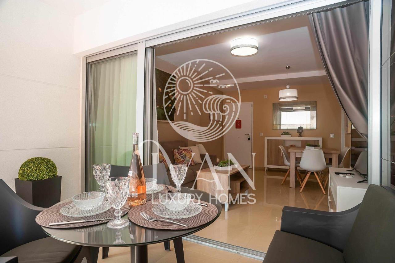 אורופסה דל מר Casa Yarina Ivan Luxury Homes 1ªpta Sur 1ªlinea מראה חיצוני תמונה