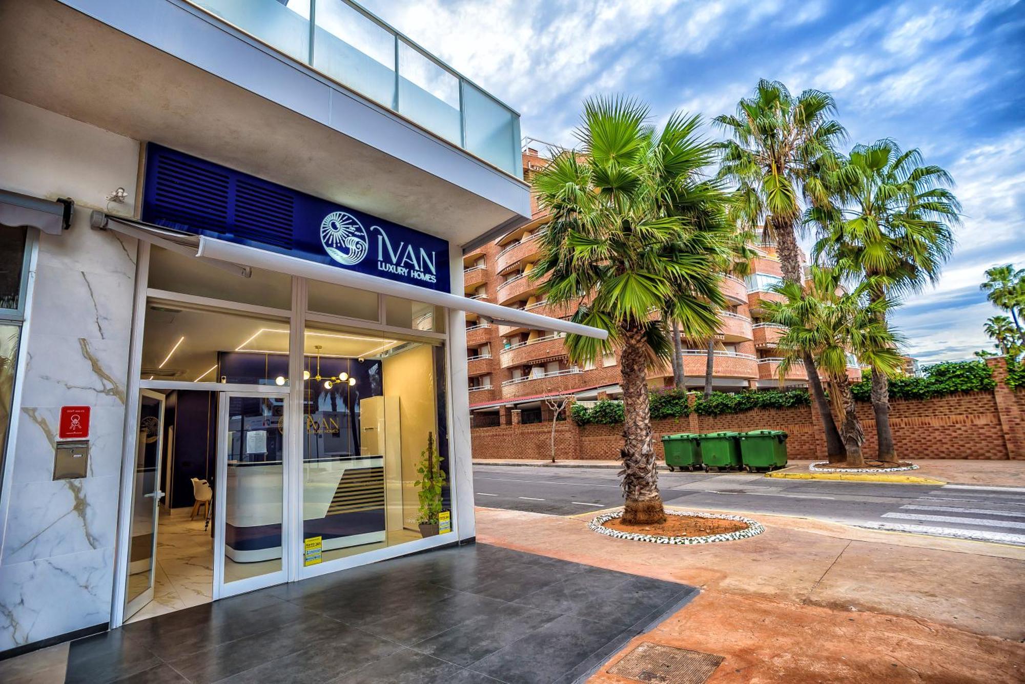 אורופסה דל מר Casa Yarina Ivan Luxury Homes 1ªpta Sur 1ªlinea מראה חיצוני תמונה